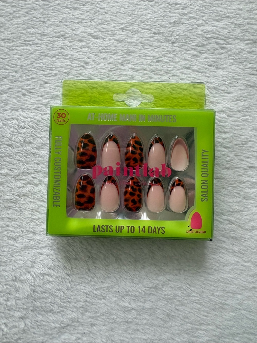 Paintlab Short Almond Press-On Nails - Nude & Leopard